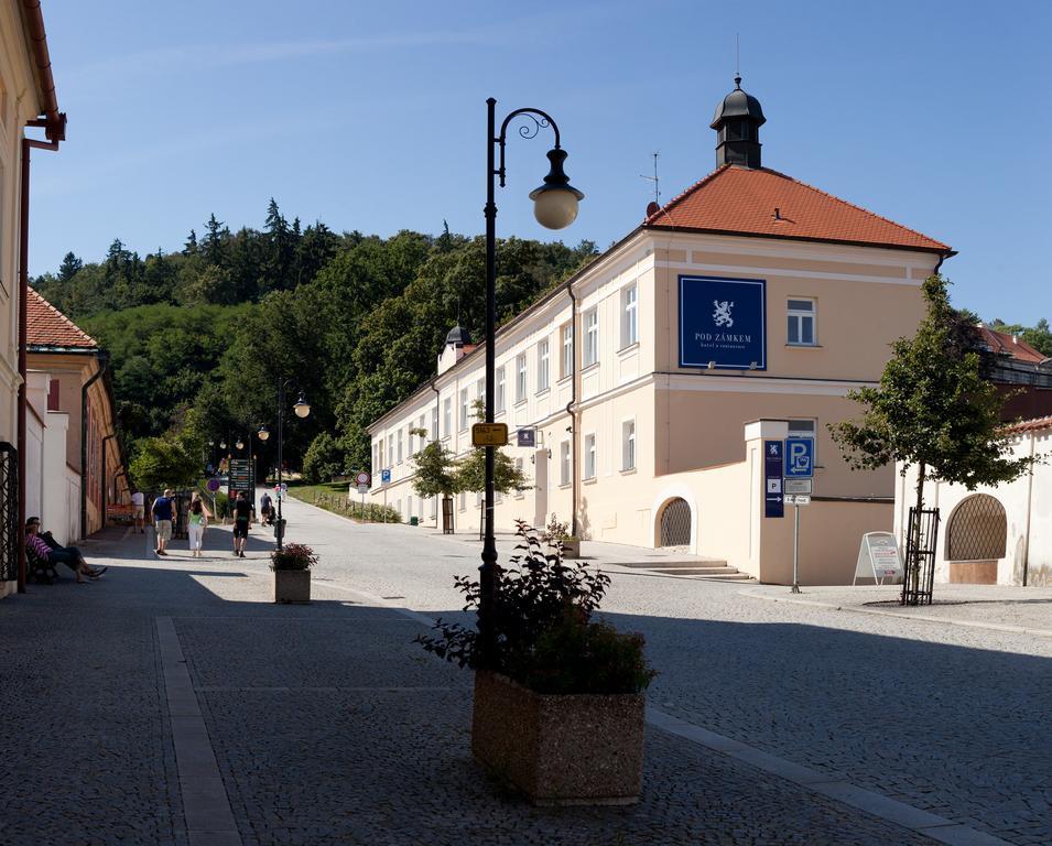 Hotel Pod Zamkem Boskovice Kültér fotó