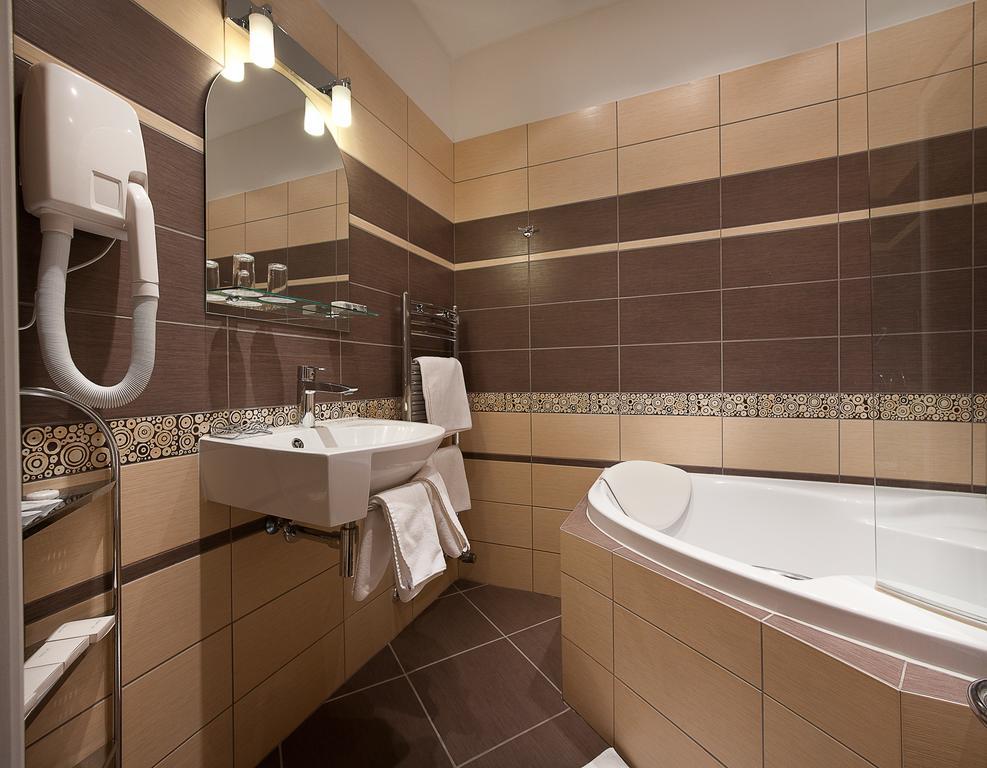 Hotel Pod Zamkem Boskovice Szoba fotó